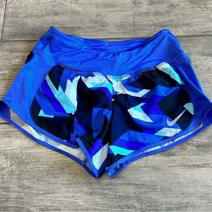 Nike dri-fit women’s shorts, size XS, printed blue lined running shorts